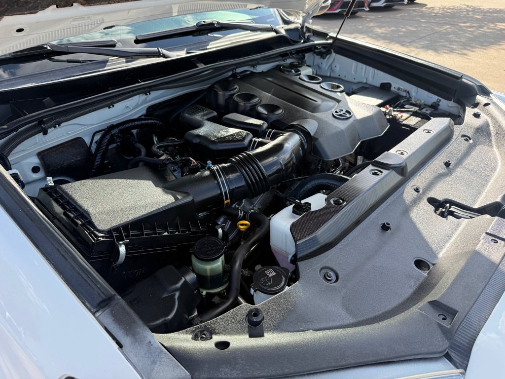 Used 2019 Toyota 4Runner SR5 Premium AWD/4WD image 38