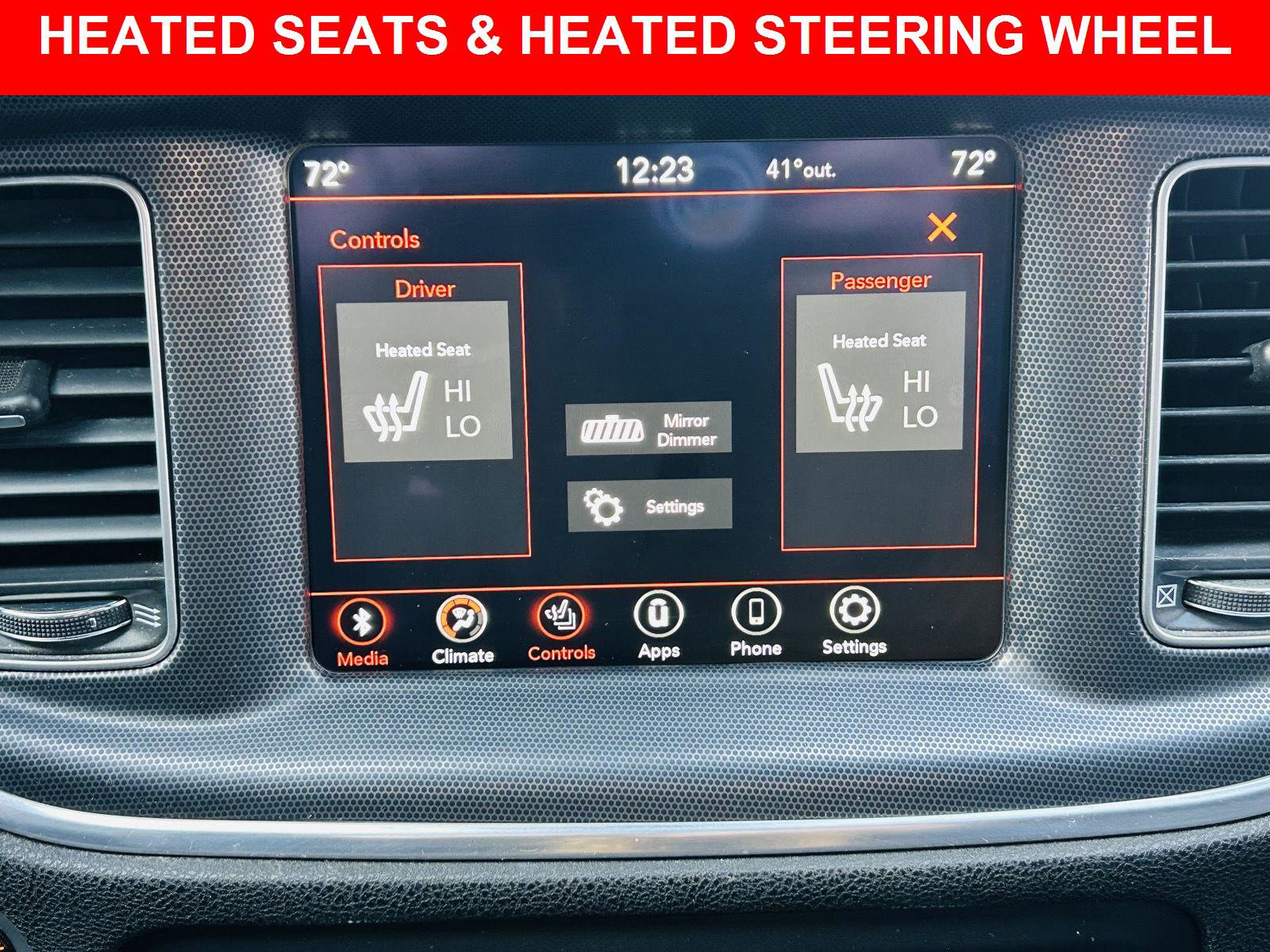 Used 2018 Dodge Charger SXT Plus image 4