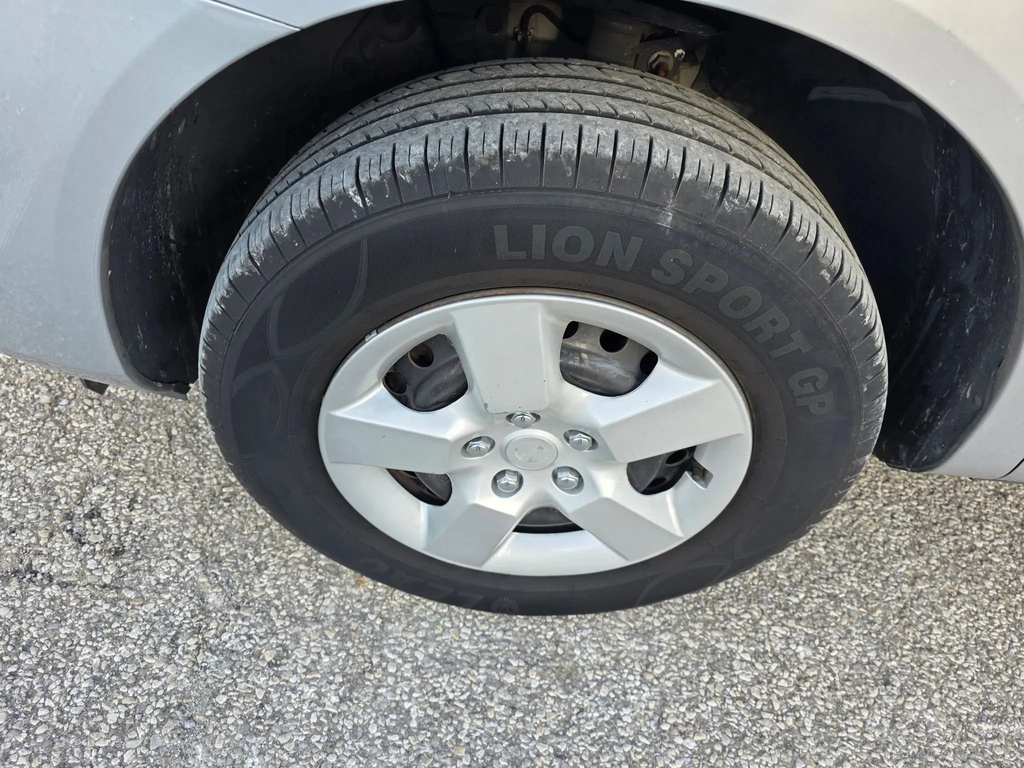 Used 2013 Nissan Rogue S FWD image 15