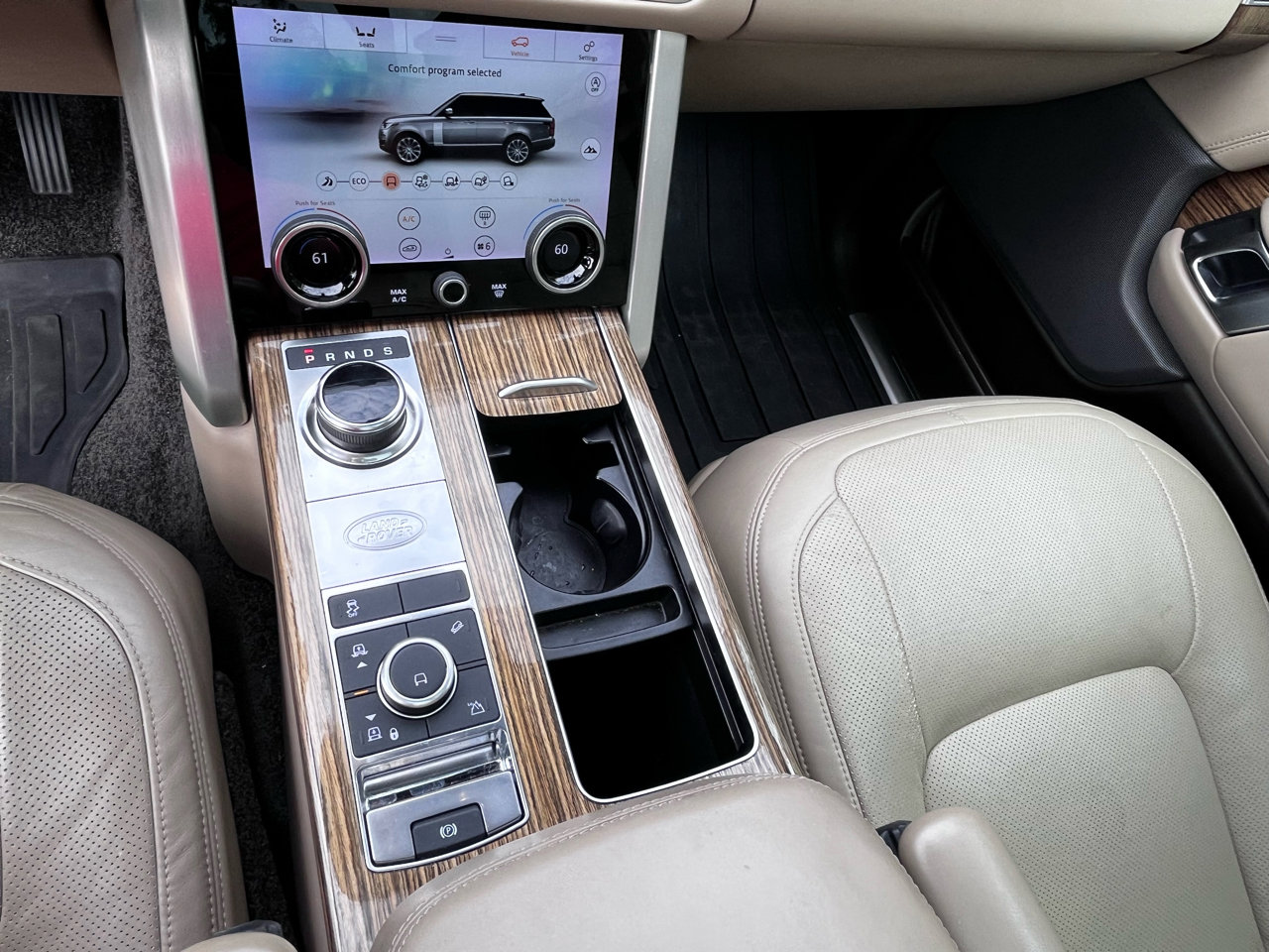 Used 2019 Land Rover Range Rover HSE image 30
