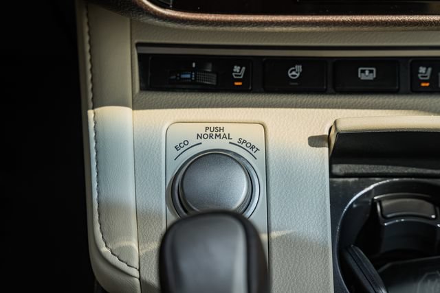 Used 2017 Lexus ES 350 FWD image 26