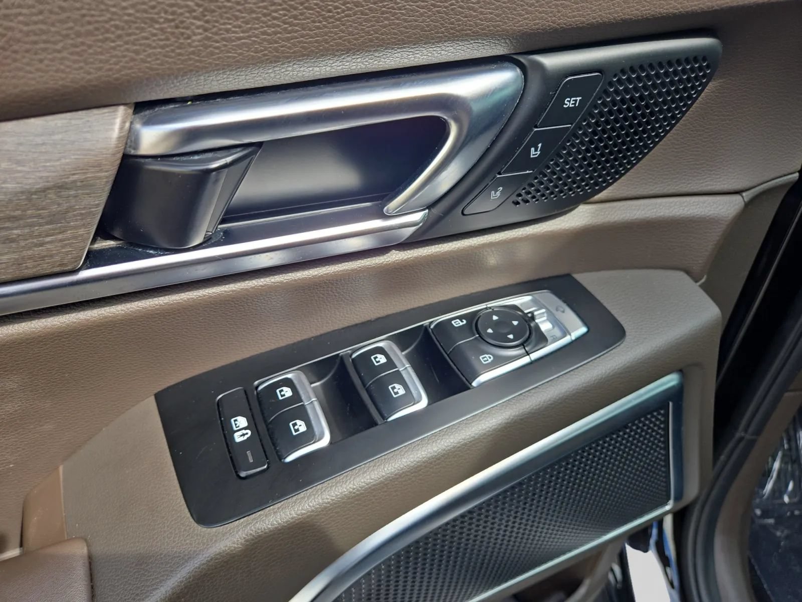 Used 2021 Kia Telluride SX AWD/4WD image 15