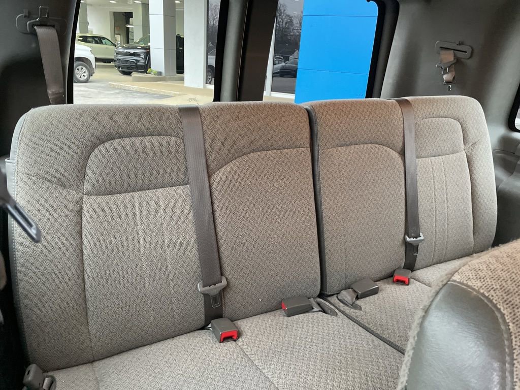 Used 2020 Chevrolet Express 2500 LS w/ Driver Convenience Package image 33