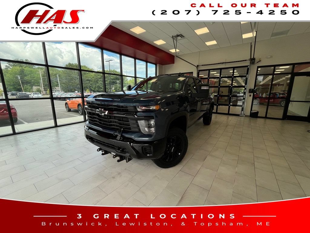 Used 2025 Chevrolet Silverado 2500 Custom w/ Custom Value Package