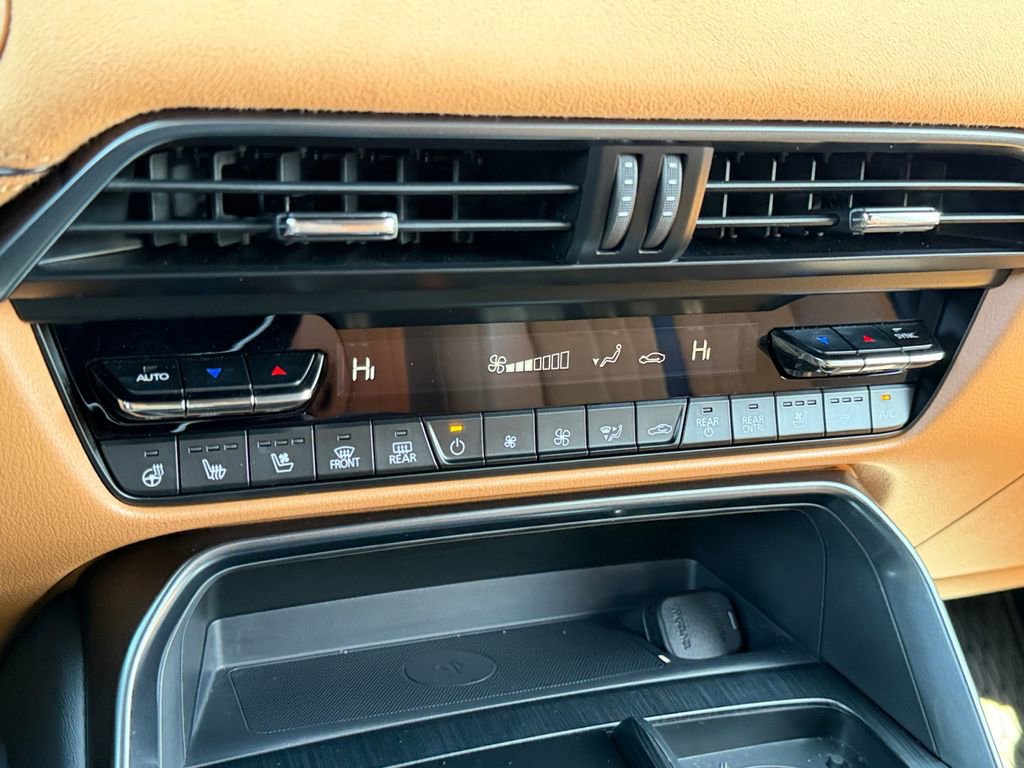 Used 2024 MAZDA CX-90 3.3 Turbo S w/ Premium Plus image 23