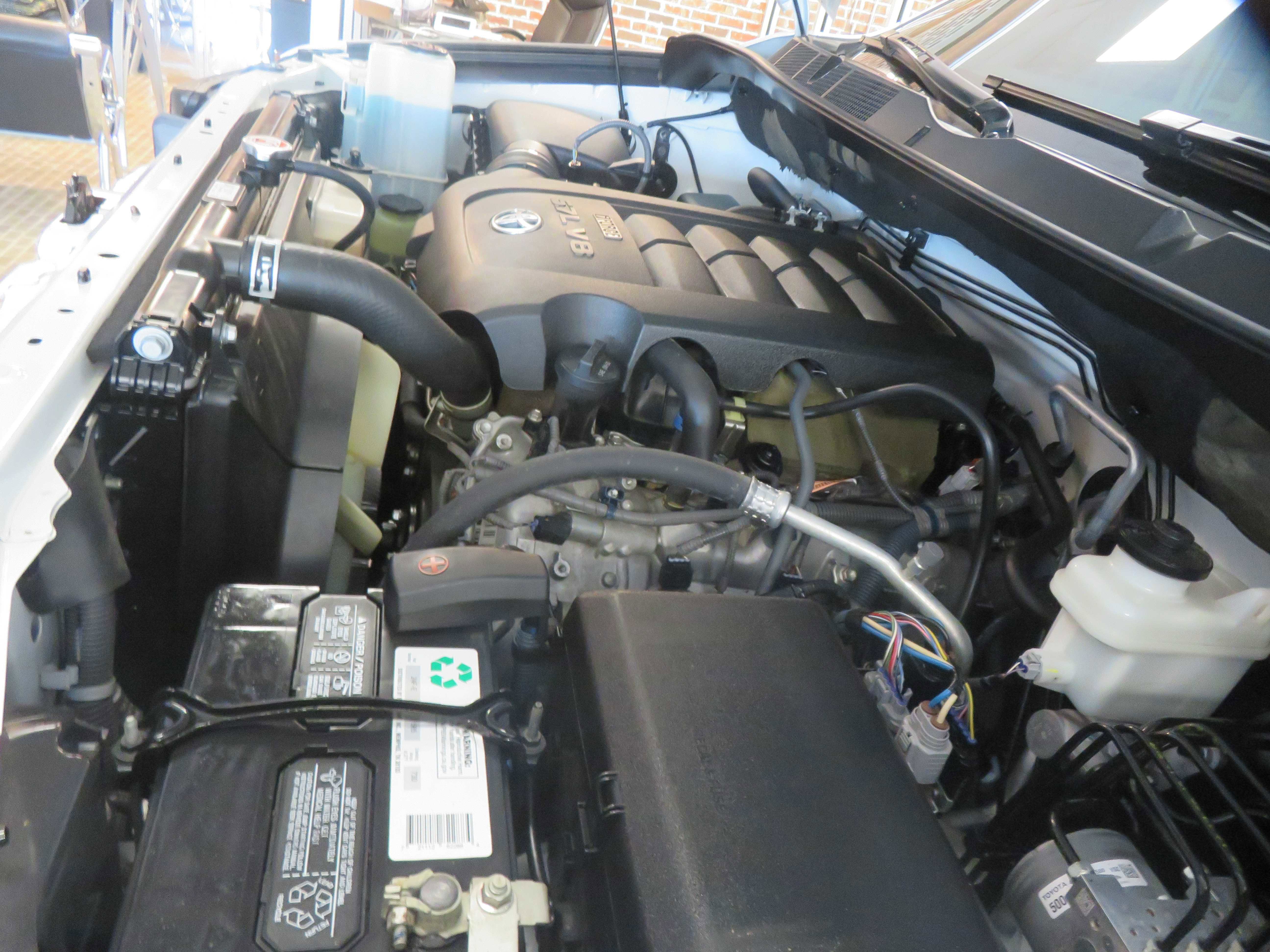 Used 2018 Toyota Sequoia Platinum AWD/4WD image 74