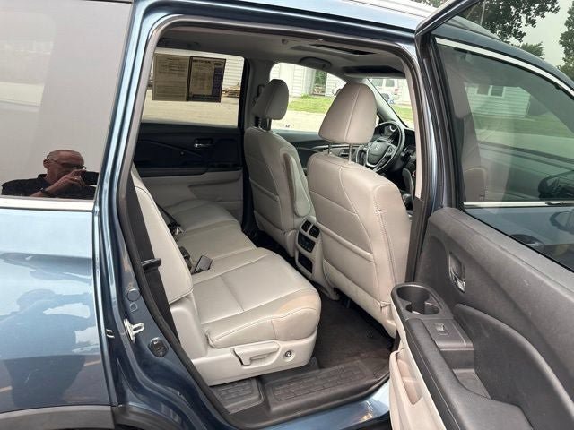 Used 2017 Honda Pilot EX-L image 11