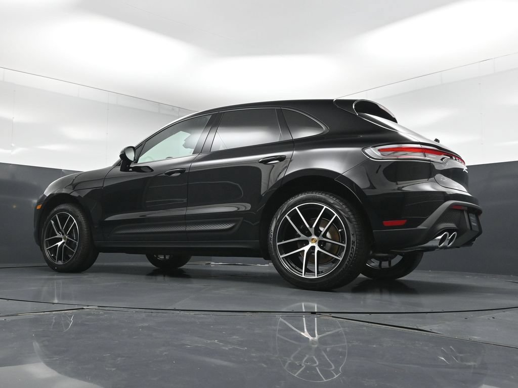 New 2026 Porsche Macan AWD/4WD image 24