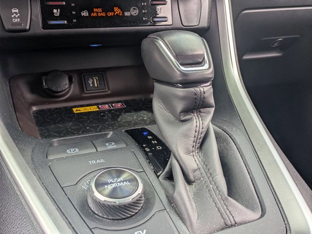 Used 2023 Toyota RAV4 Limited image 13