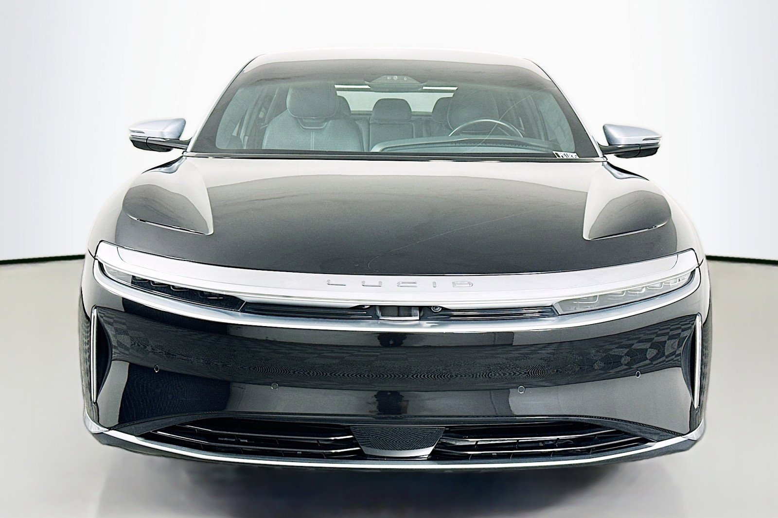Used 2022 Lucid Air Grand Touring image 2