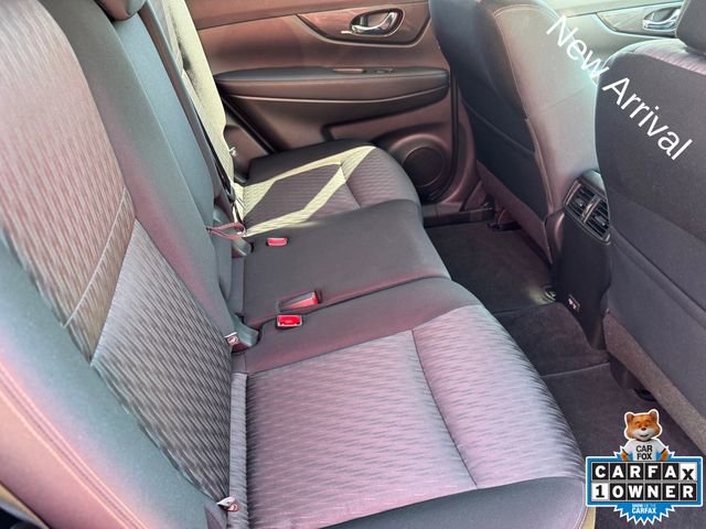 Used 2020 Nissan Rogue SV image 4