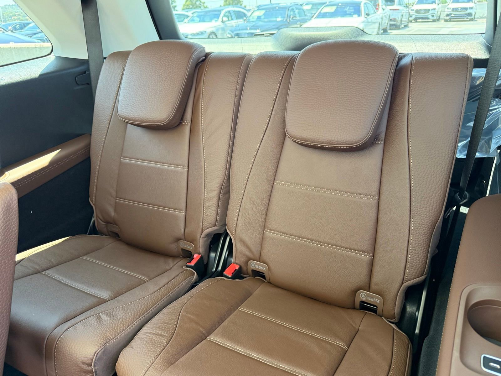 New 2026 Mercedes-Benz GLS 450 4MATIC image 31