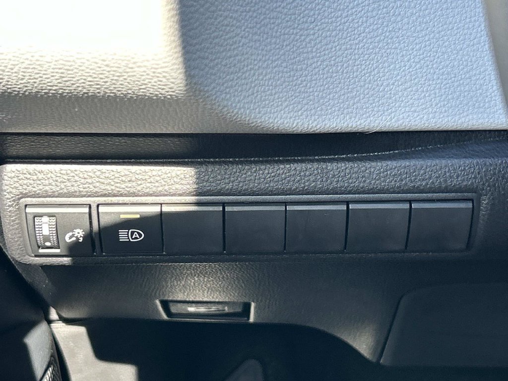New 2027 Toyota Corolla SE FWD image 28