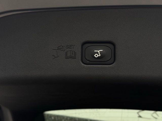 New 2026 Lincoln Nautilus Premier w/ Equipment Group 102A image 12