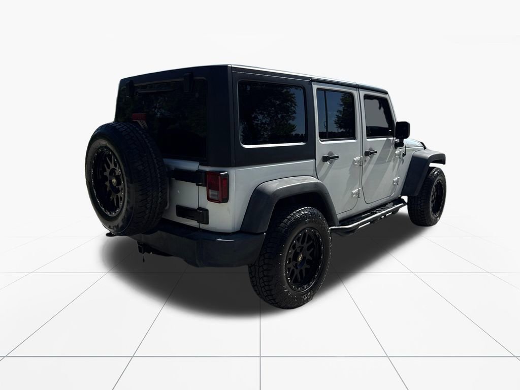 Used 2016 Jeep Wrangler Unlimited Sport w/ Connectivity Group AWD/4WD image 8