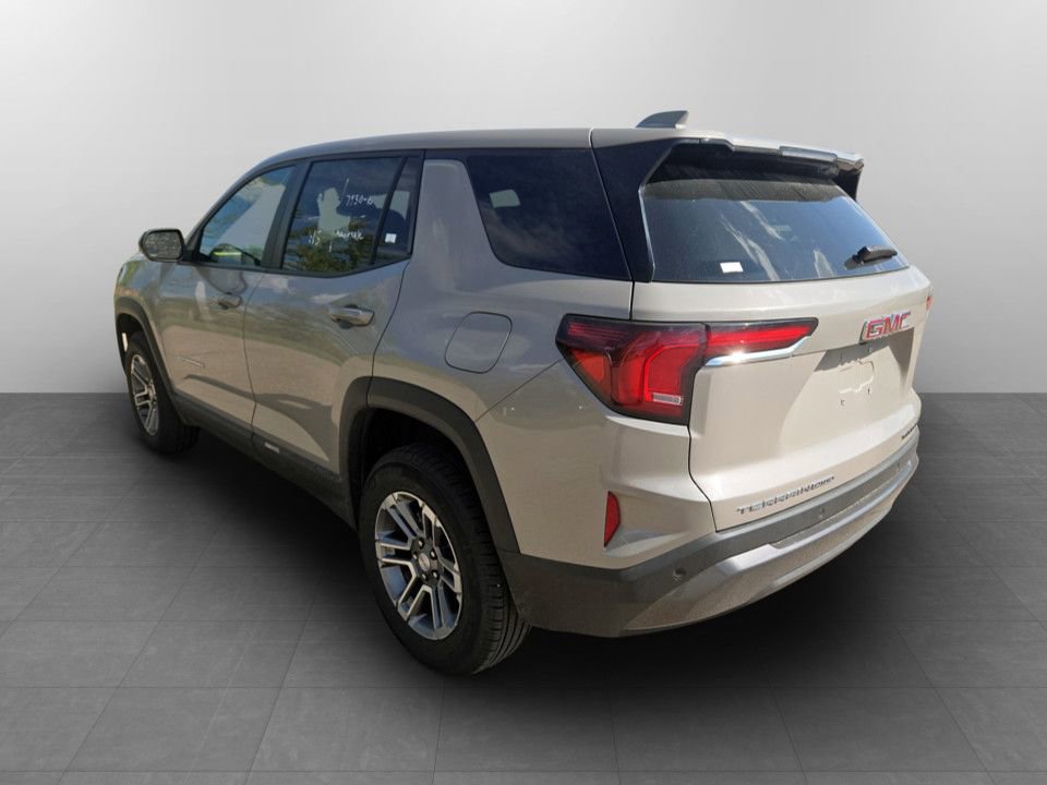 Used 2025 GMC Terrain Elevation AWD/4WD image 9