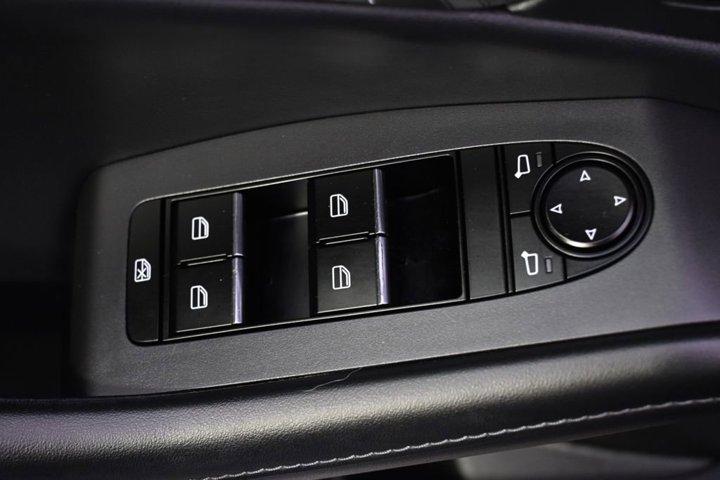 Used 2023 MAZDA CX-30 AWD 2.5 S w/ Select Package image 23