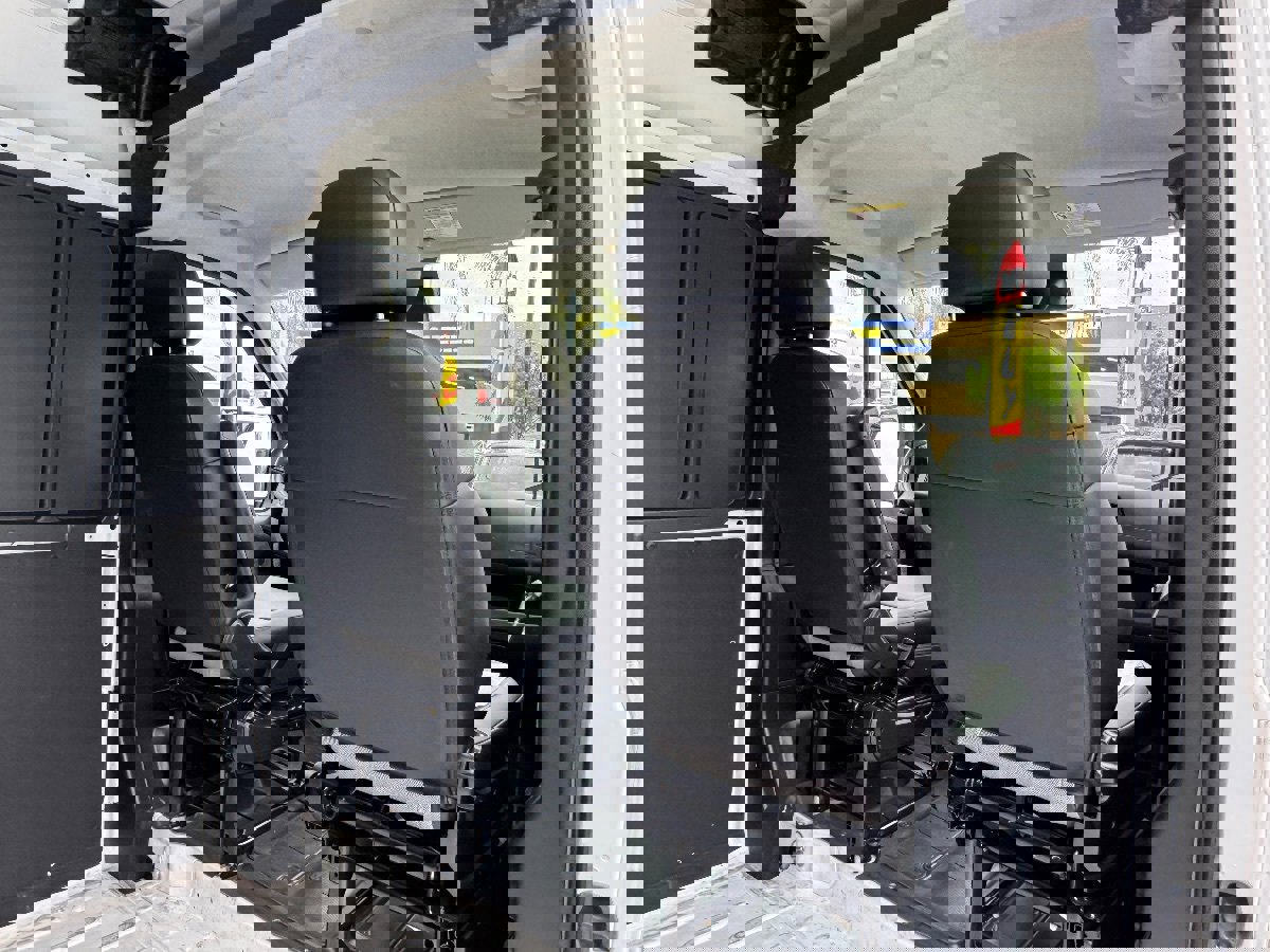 Used 2025 RAM ProMaster 2500 w/ Convenience Group image 19