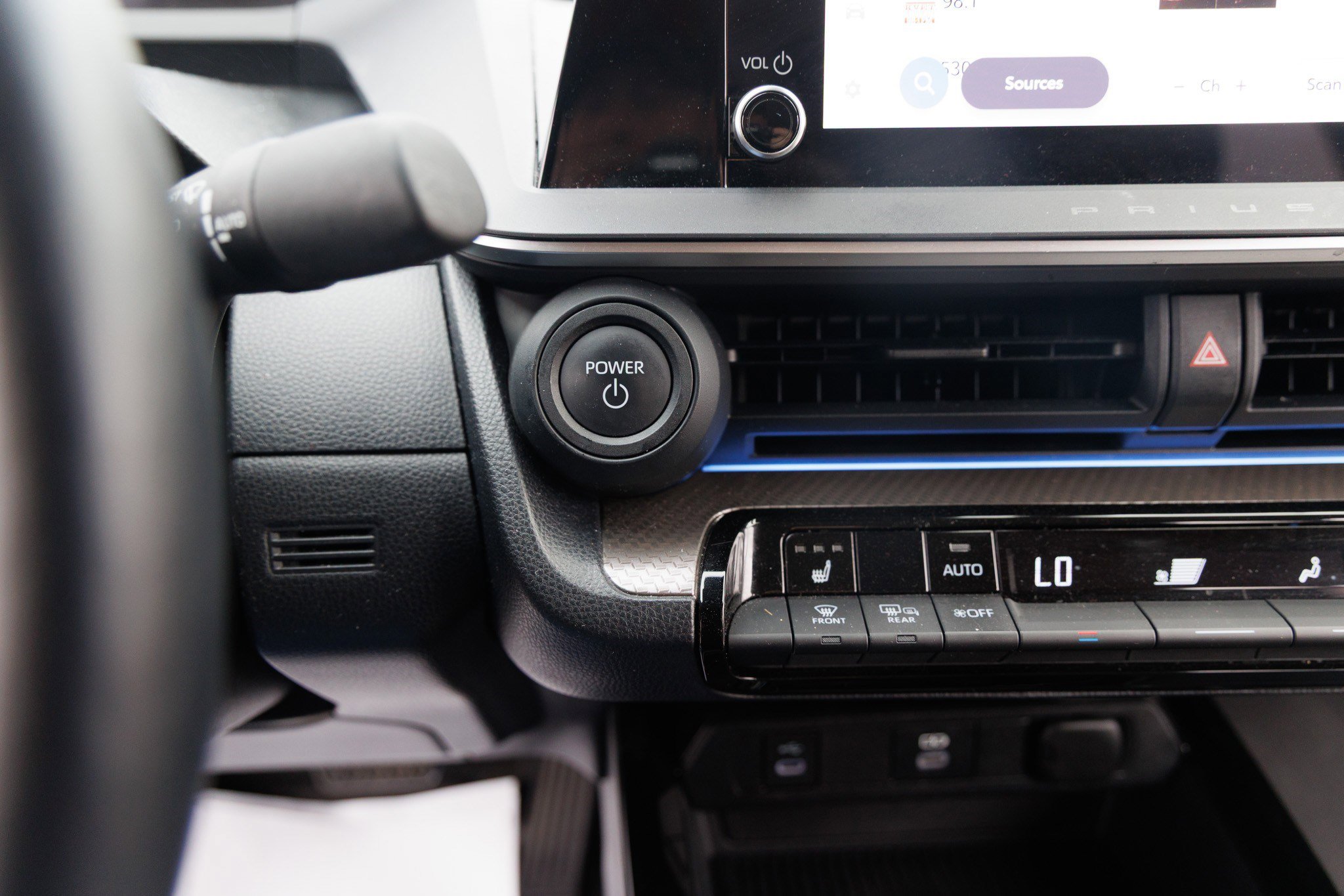 Used 2024 Toyota Prius XLE image 21