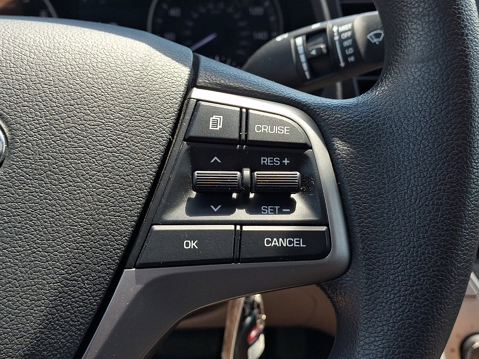 Used 2018 Hyundai Elantra SEL w/ Cargo Package FWD image 21