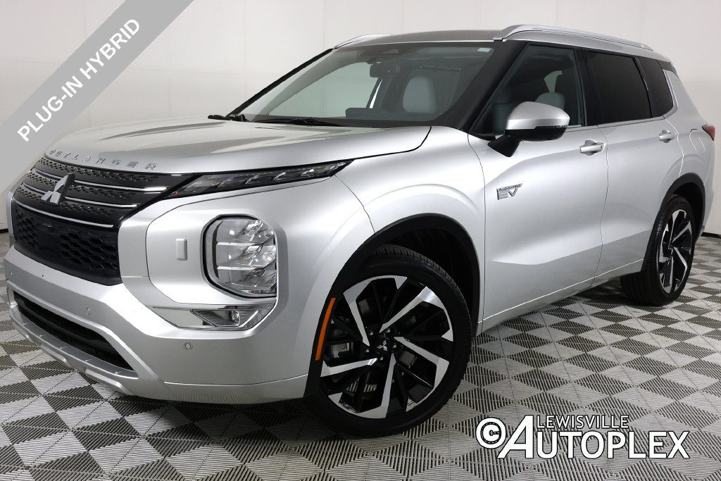 Used 2025 Mitsubishi Outlander SEL