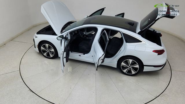 Used 2025 Audi A6 e-tron Premium Plus w/ Premium Plus RWD image 84