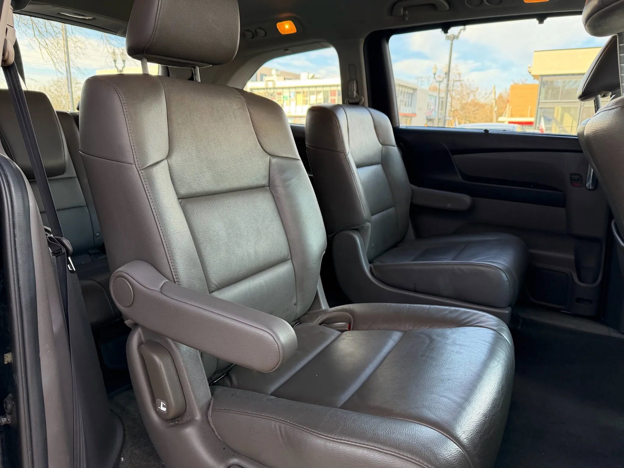 Used 2016 Honda Odyssey EX-L image 13