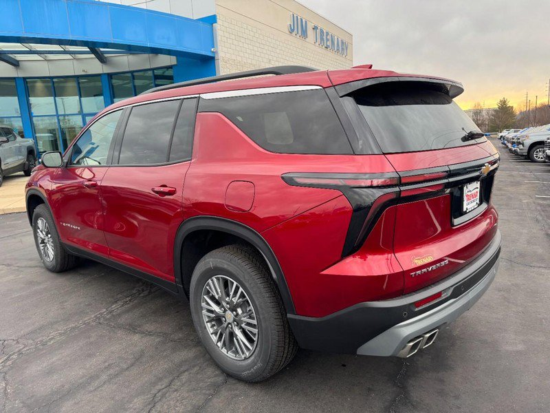 New 2026 Chevrolet Traverse LT image 5