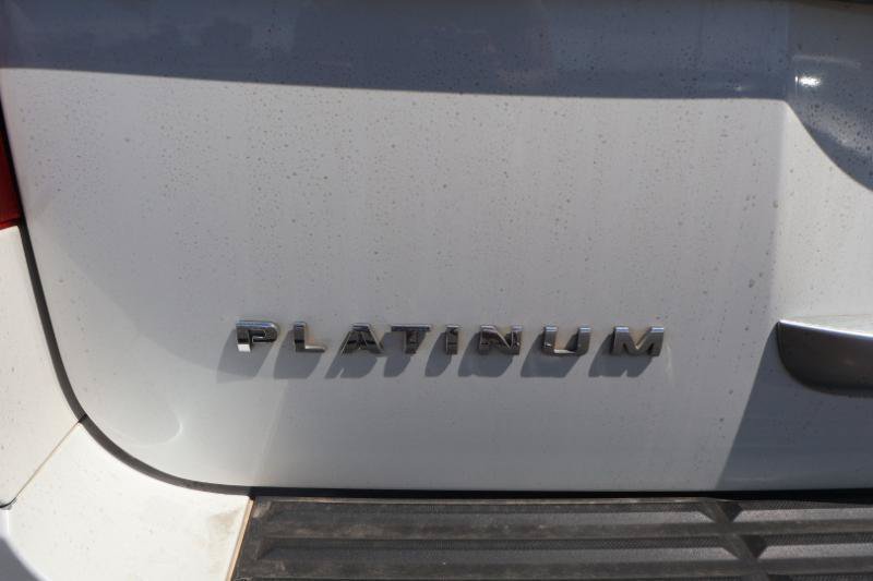 Used 2015 Ford Expedition EL Platinum AWD/4WD image 10