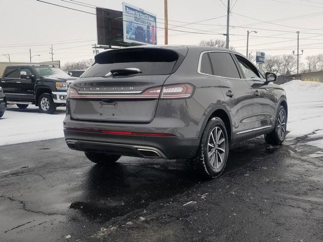 Used 2022 Lincoln Nautilus AWD image 5