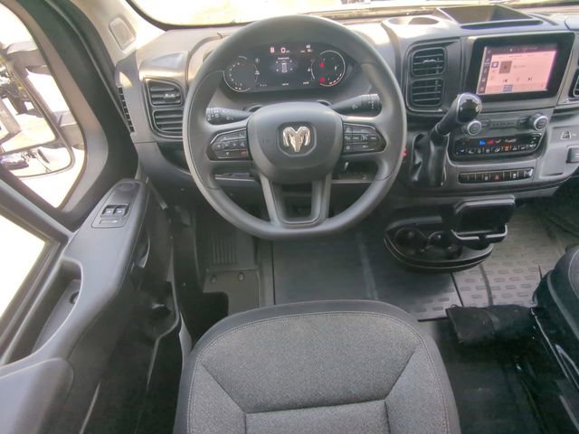 Used 2025 RAM ProMaster 2500 w/ U-Haul Equipment Group FWD image 17