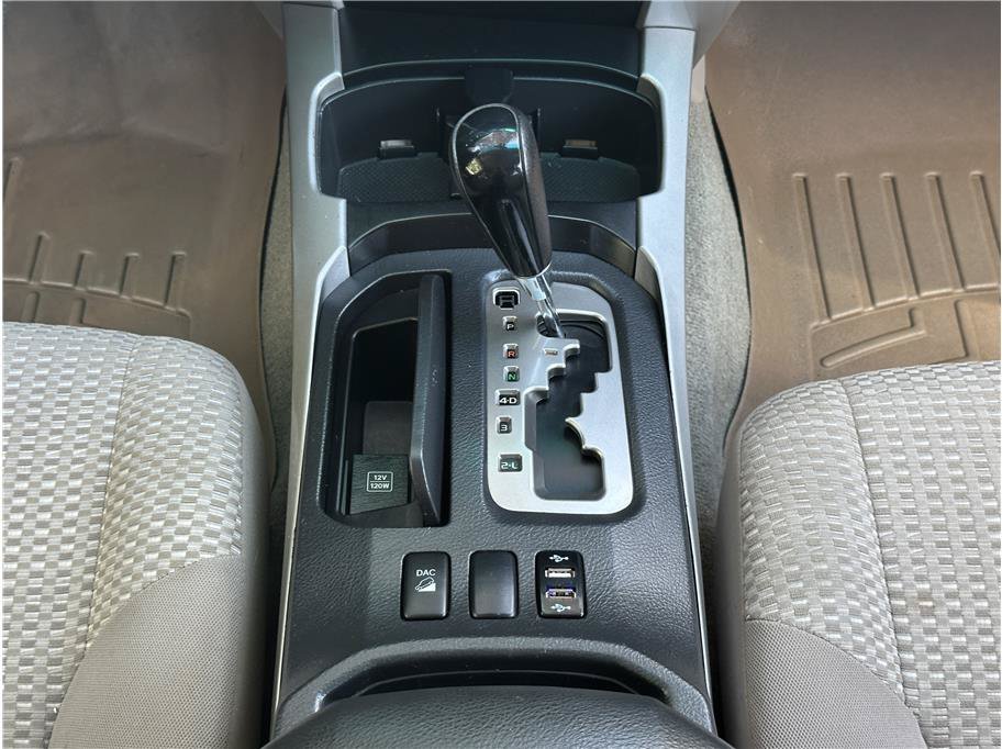 Used 2008 Toyota 4Runner SR5 AWD/4WD image 24