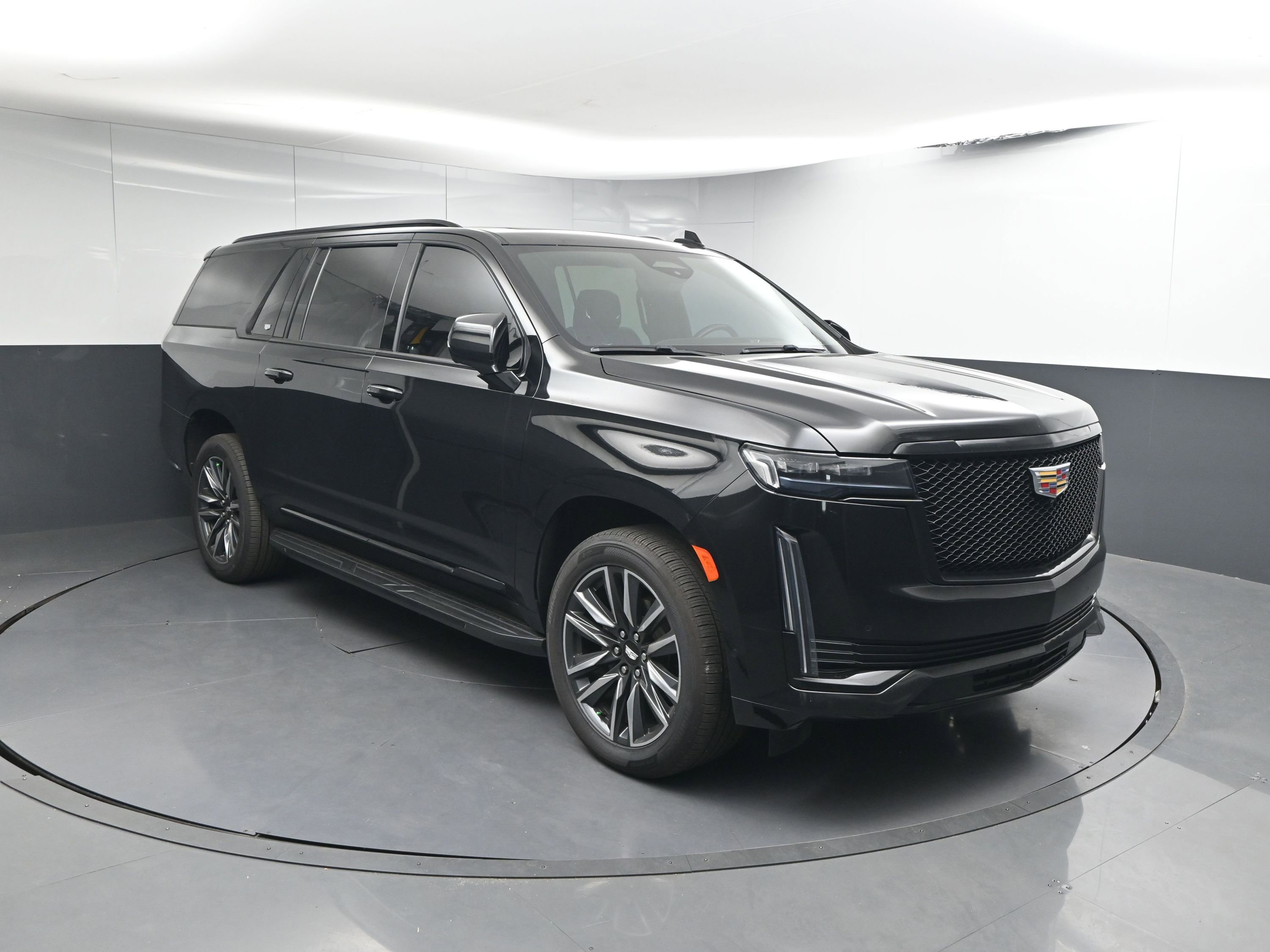 Used 2023 Cadillac Escalade ESV Sport image 22