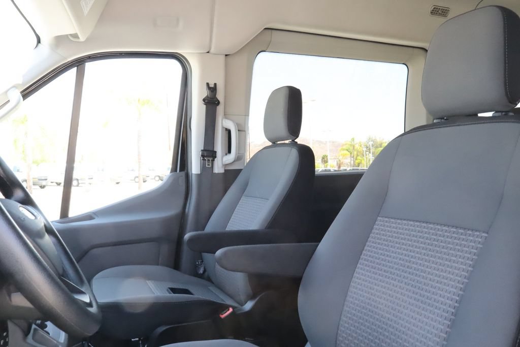 Used 2025 Ford Transit 350 XLT RWD image 20