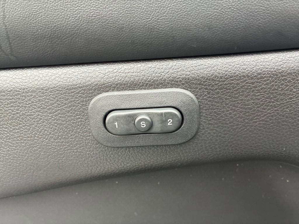 Used 2021 Jeep Grand Cherokee Limited image 18