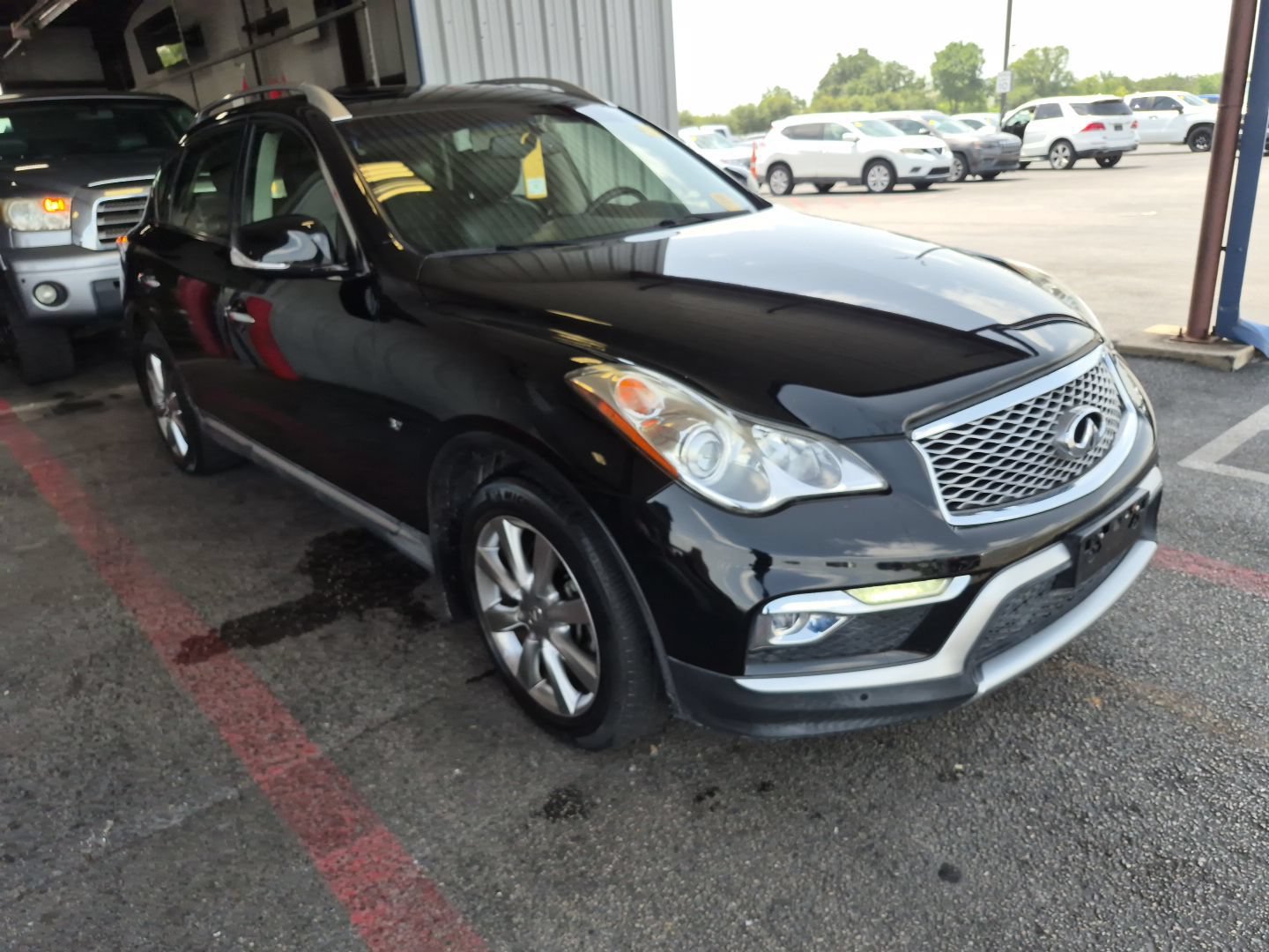 Used 2017 INFINITI QX50 2WD w/ Technology Package image 7