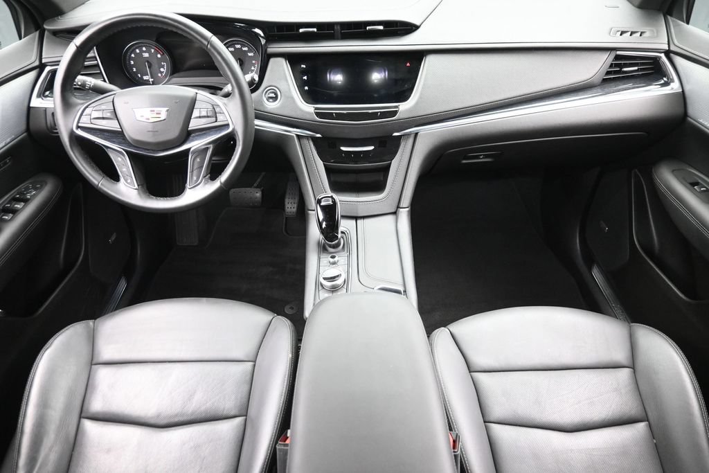Used 2023 Cadillac XT5 Premium Luxury w/ Technology Package AWD/4WD image 15