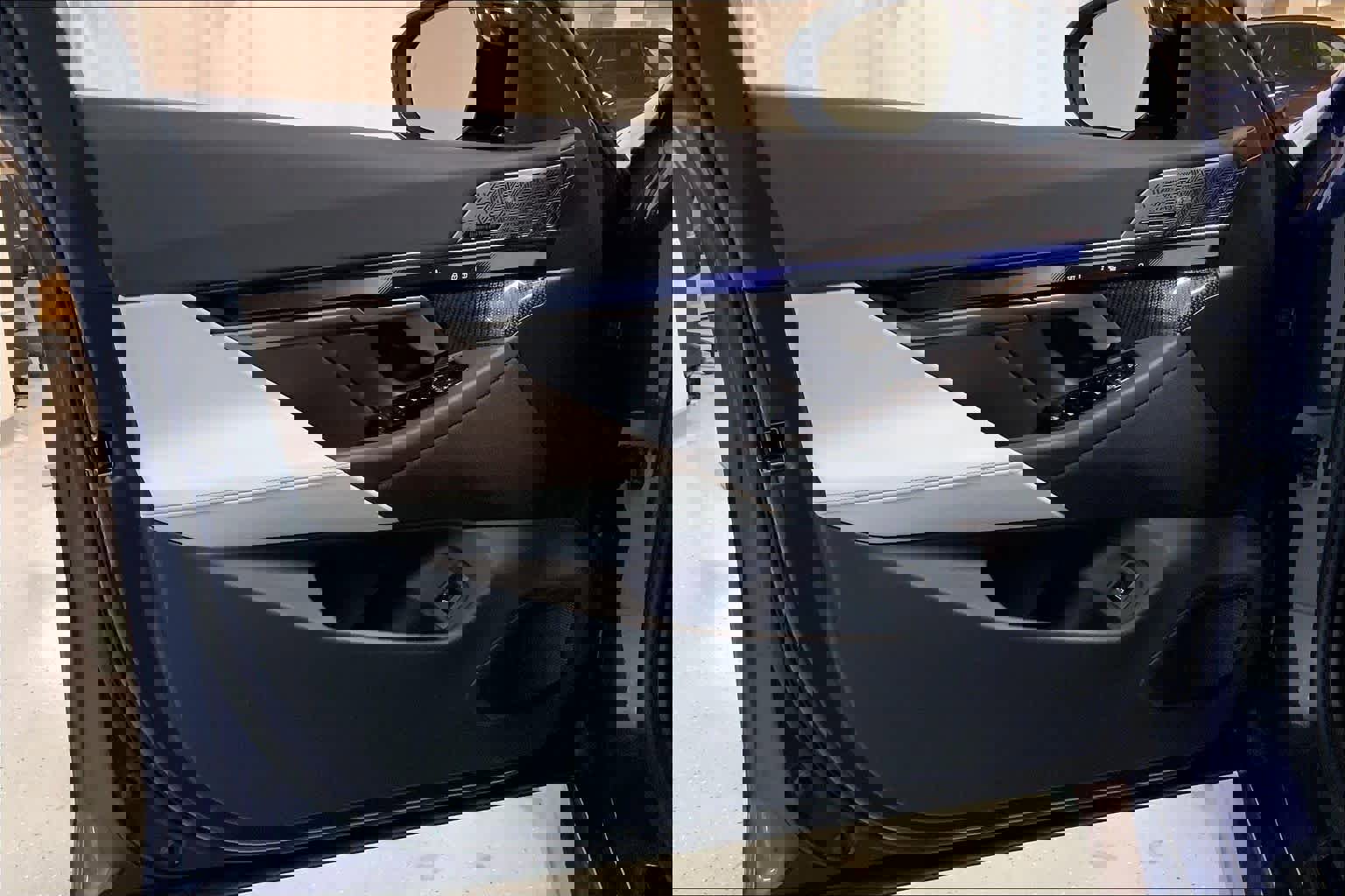 Used 2026 BMW M5 Touring image 22