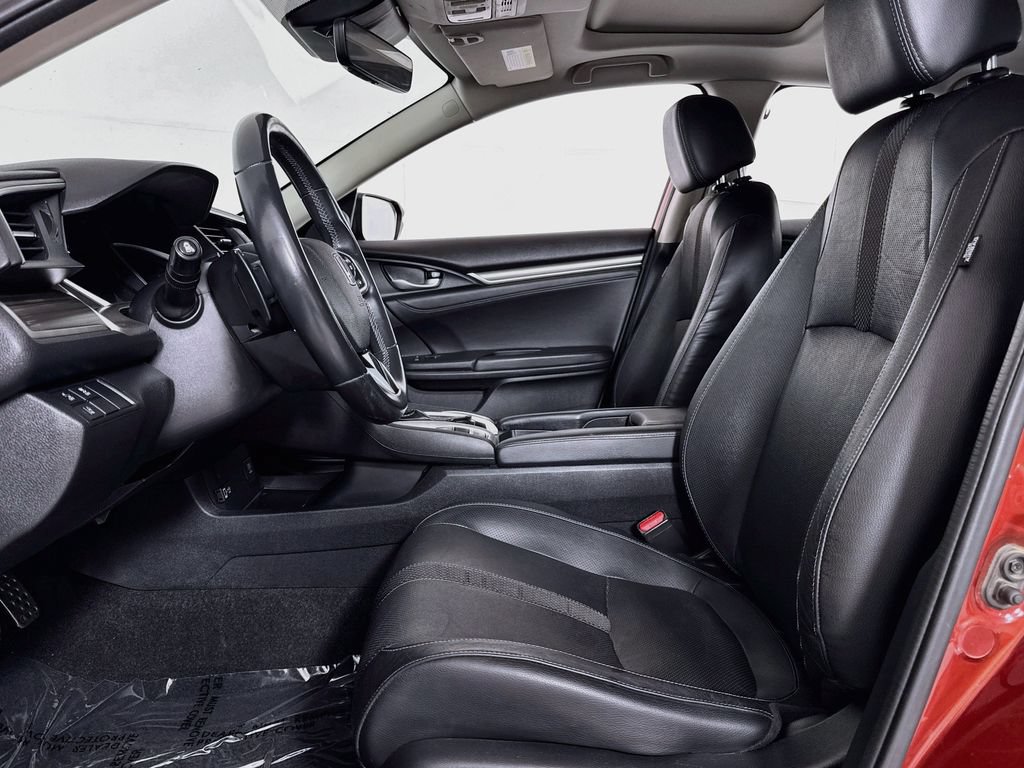 Used 2020 Honda Civic Touring image 9