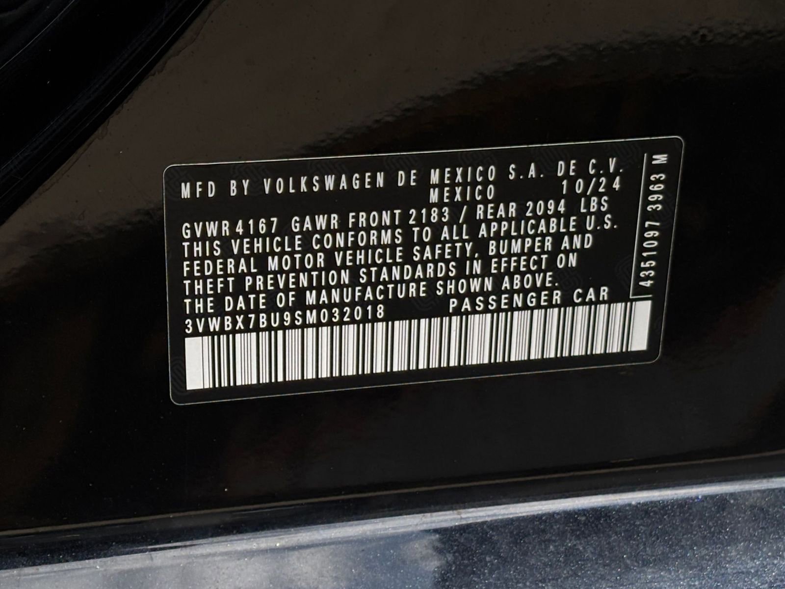 Used 2025 Volkswagen Jetta Sport FWD image 29