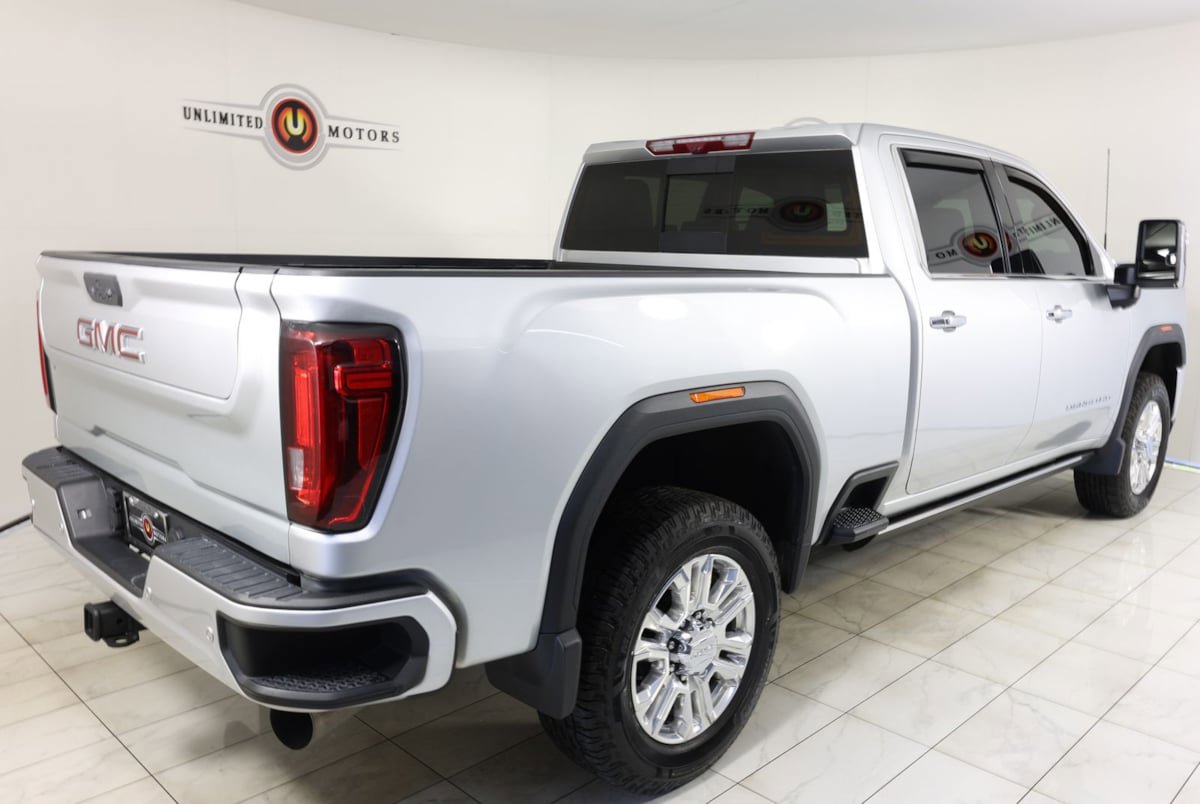 Used 2022 GMC Sierra 2500 Denali w/ Denali Ultimate Package AWD/4WD image 3