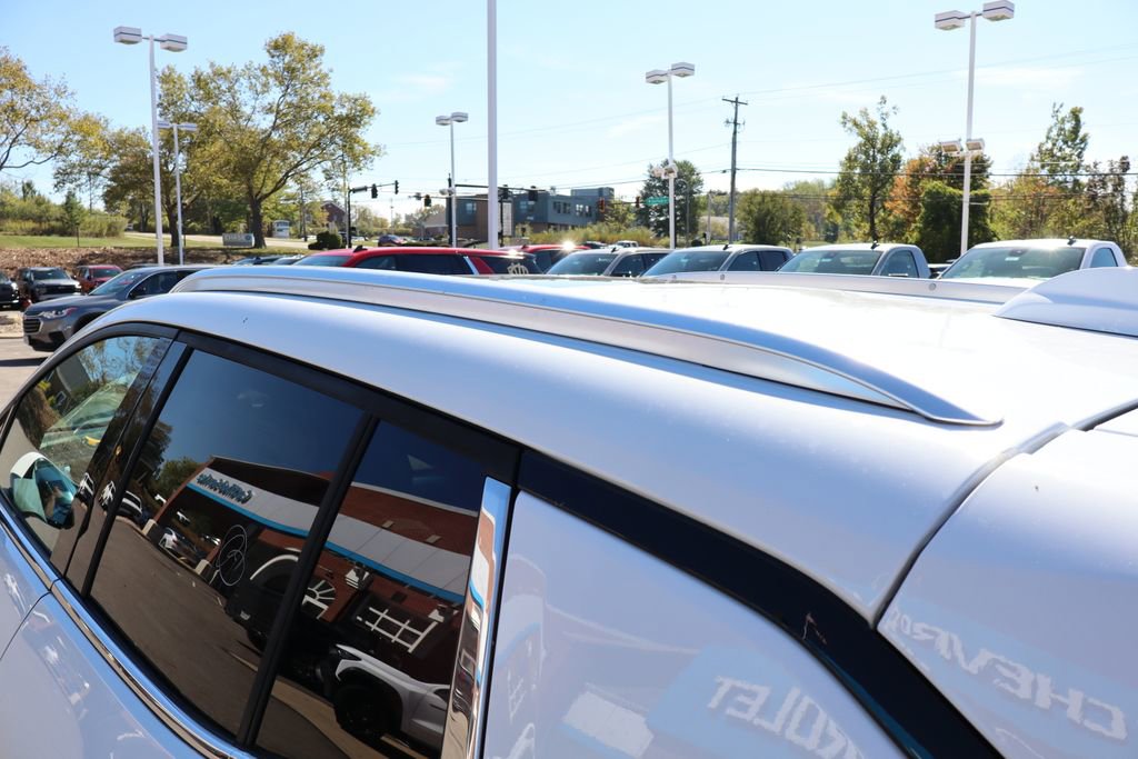 New 2026 Chevrolet Equinox EV LT image 30