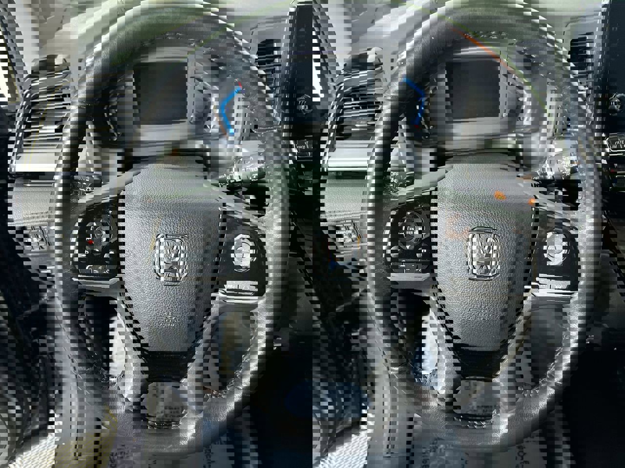 Used 2023 Honda Odyssey Touring image 15