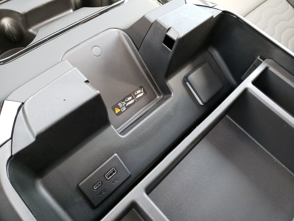 New 2026 Chevrolet Silverado 2500 ZR2 w/ LPO, Dark Essentials Package image 24