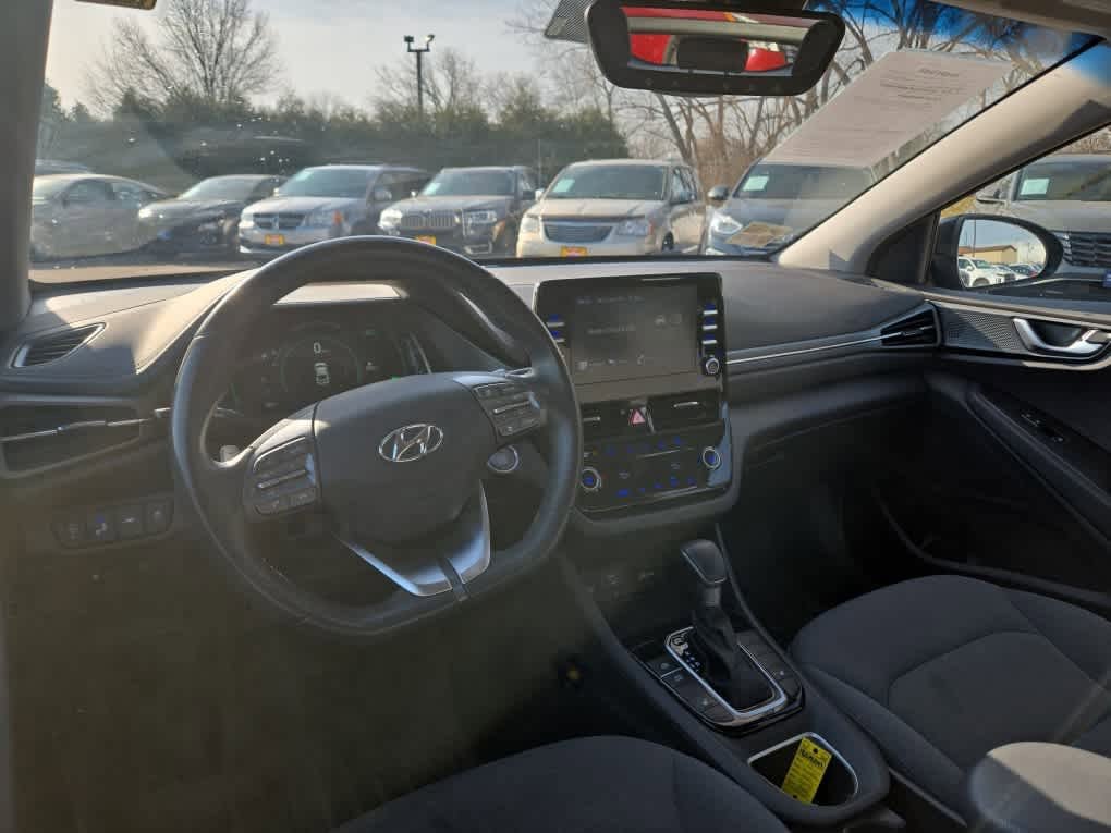 Used 2021 Hyundai Ioniq SEL image 10