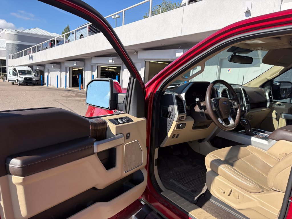 Used 2020 Ford F150 Lariat w/ Equipment Group 502A Luxury AWD/4WD image 15