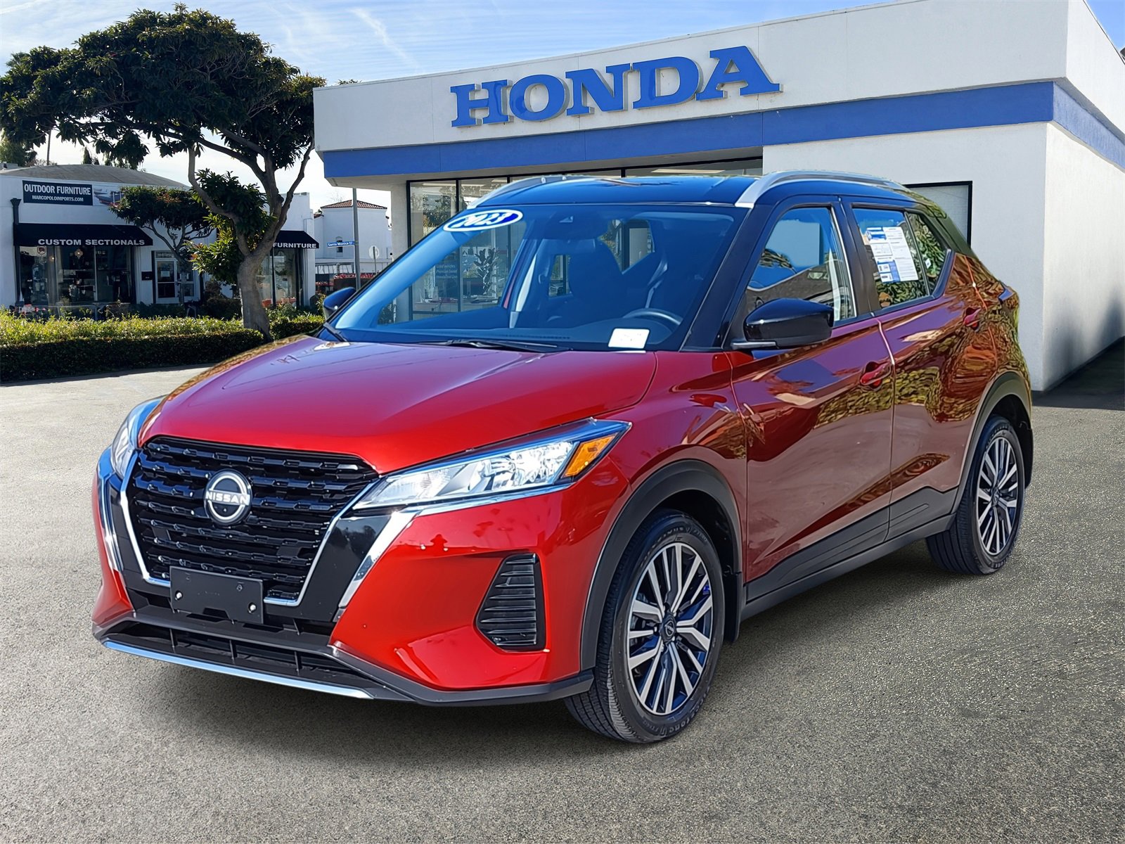 Used 2023 Nissan Kicks SV