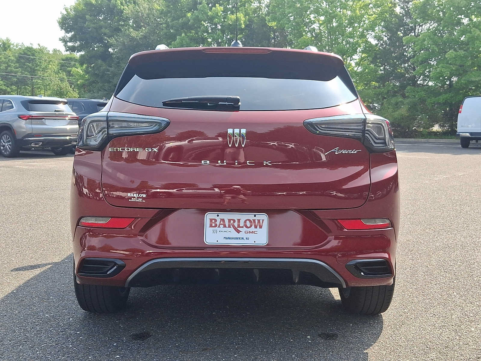 Used 2024 Buick Encore GX Avenir w/ Avenir Convenience Package FWD image 5