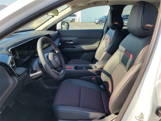 New 2026 Nissan Kicks SR w/ SR Premium Package image 14