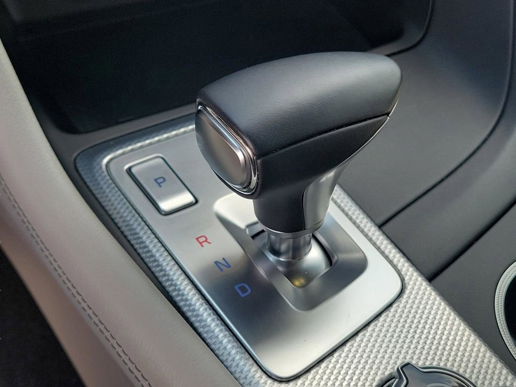 Used 2023 Genesis G70 3.3T RWD image 26